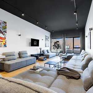 3* Aparthotel Liv Mtl Plaza
